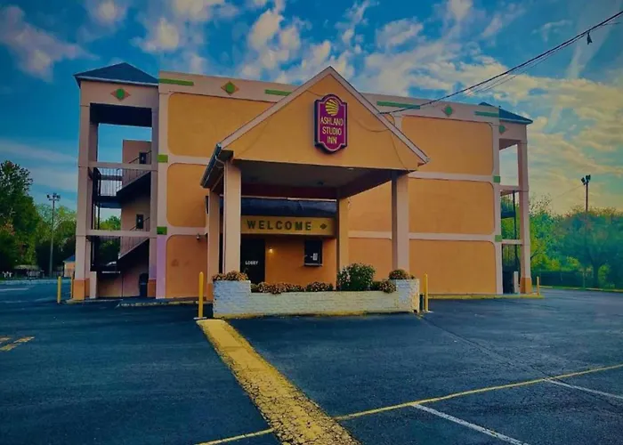 Ashland Studio Inn Richmond North Near Kings Dominion -Listing Partner