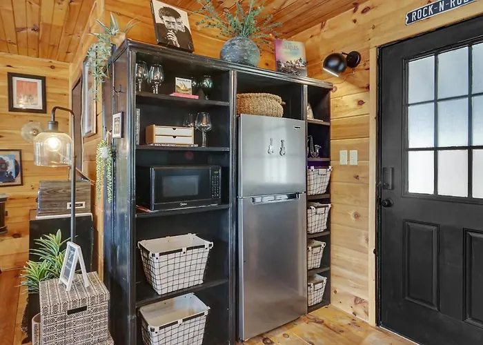 Rock N Roll Lake Haus
