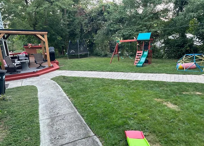 Amazing Large Private Studio Plus