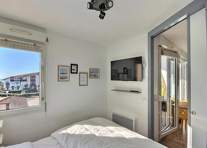 Appartement Renove Proche Plage De La Centrale