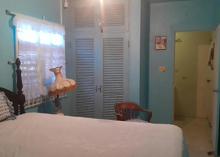 Aunt Lils Cottages