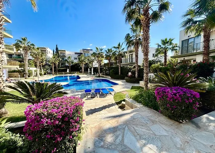 Danaos Luxury Sea View Townhouse With Pool
