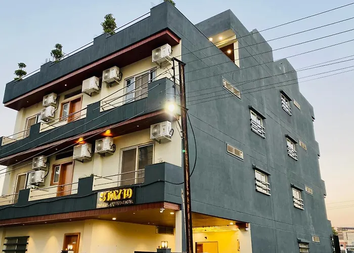 Stay10 Parallel Apartment Hotel
