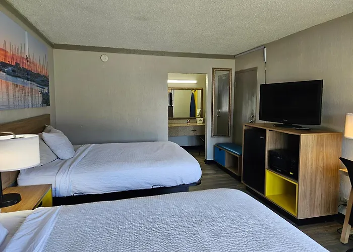 Days Inn By Wyndham Washington