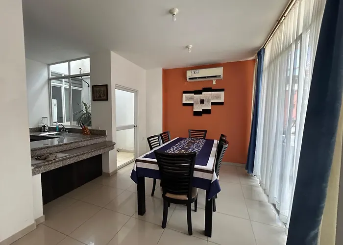 Departamentos De 2 Y 3 Habitaciones En El Centro De Manta