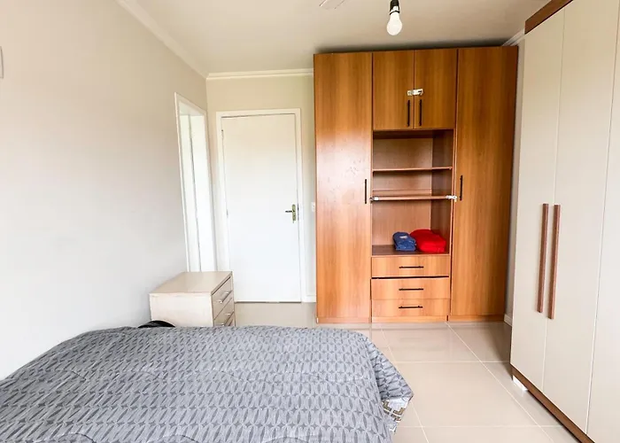 Casa 3 Min Da Praia 2 Suites Churrasqueira Garagem
