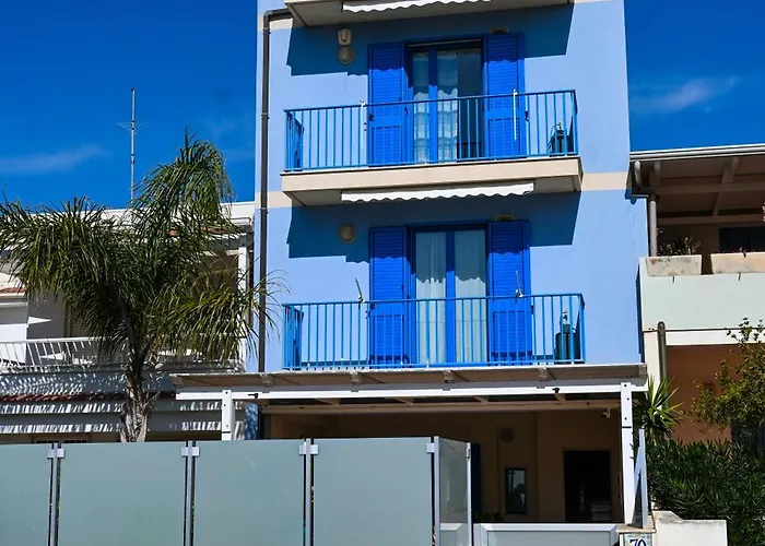 Casa Azul - Social Apartment - Parcheggio, Clima, 200Mt Dal Mare
