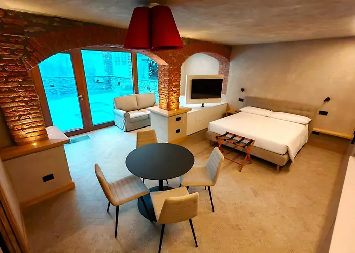 Le Reve Charmant Apartments - Via De L Ostan, 18