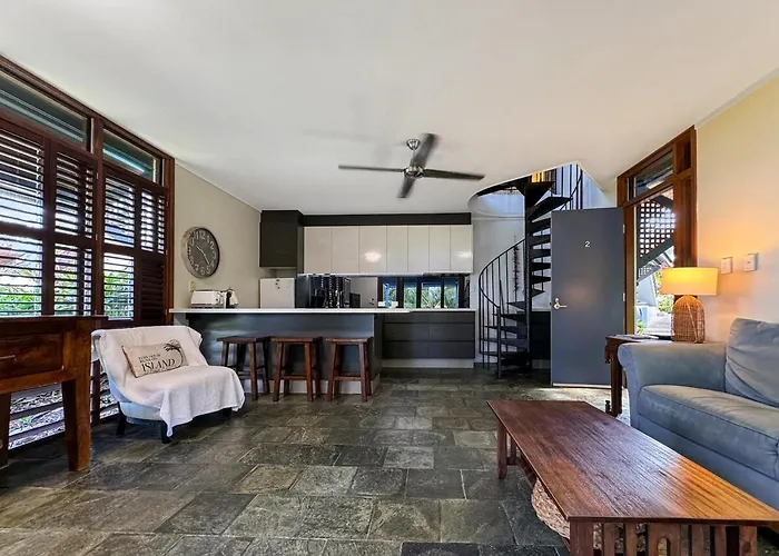 Wongalinga Beachfront Apt 2