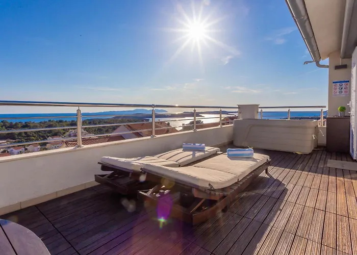 Apartments Pera