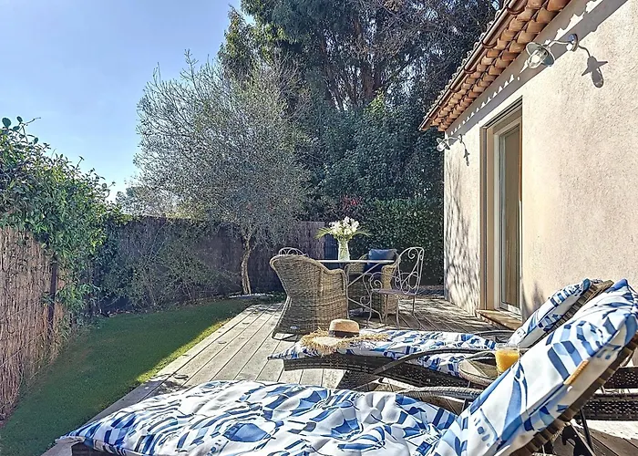 Villa "L'Emeraude - Maison D'Hotes - Jardin Et Parking Prives - Valbonne