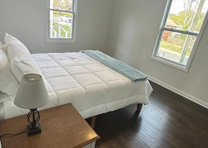 Renovated 2Br Dt Marietta Braves