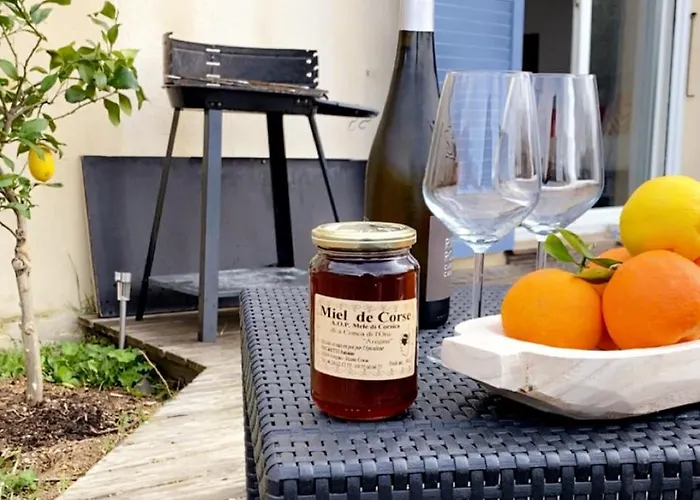 Le Petit Paradis