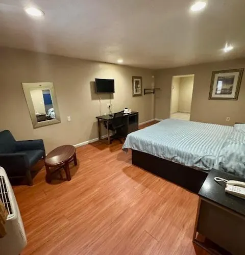Golden Star Inn