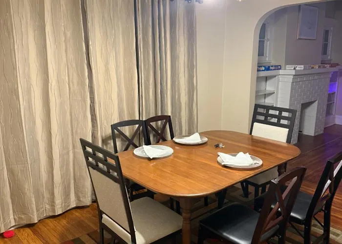 Gorgeous 3 Bedroom Lower Unit Home