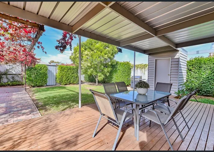 San Mateo Cottage