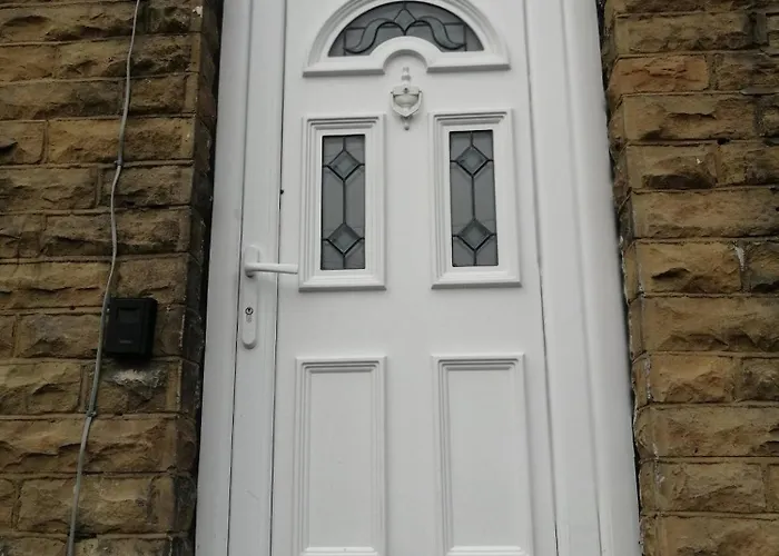 Charming Bradford Room To Rent With Shared Facilities
