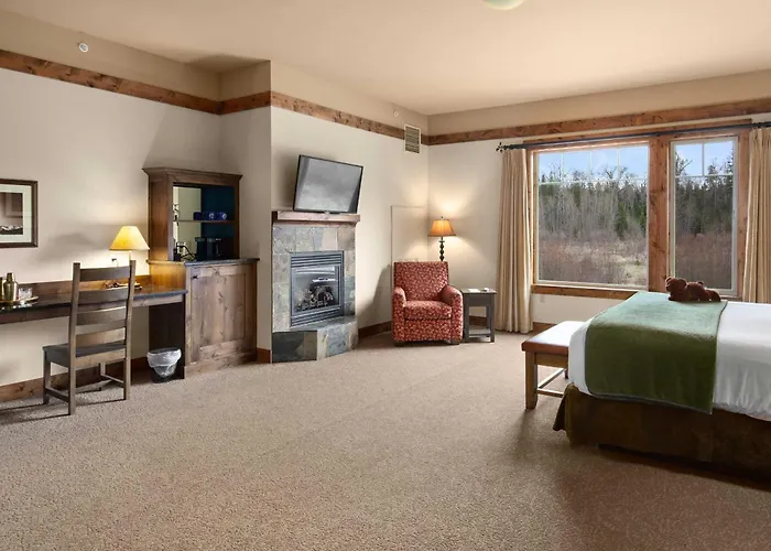 Lodge At Whitefish Lake
