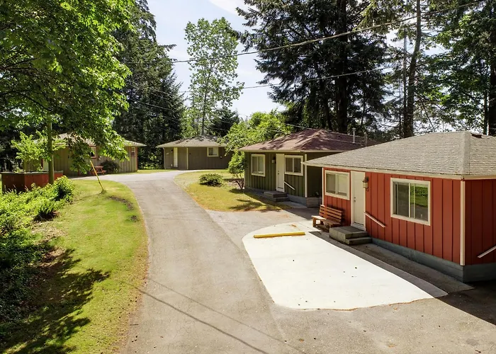 Malahat Bungalows Motel