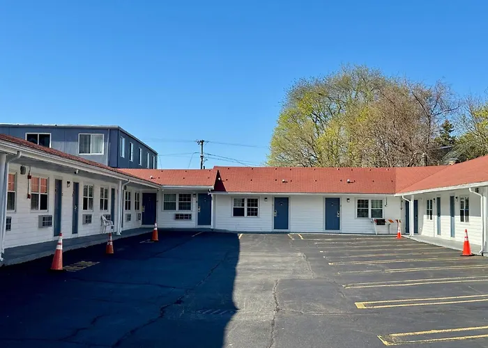 Chisholm'S Motor Inn