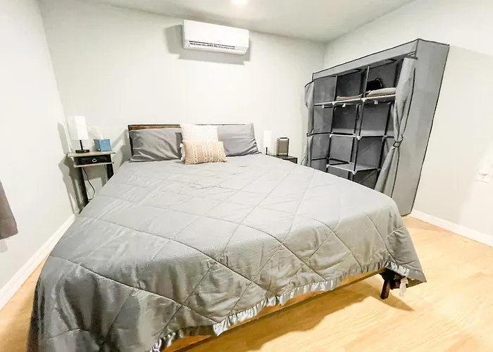 Beautiful Room In Prime Location