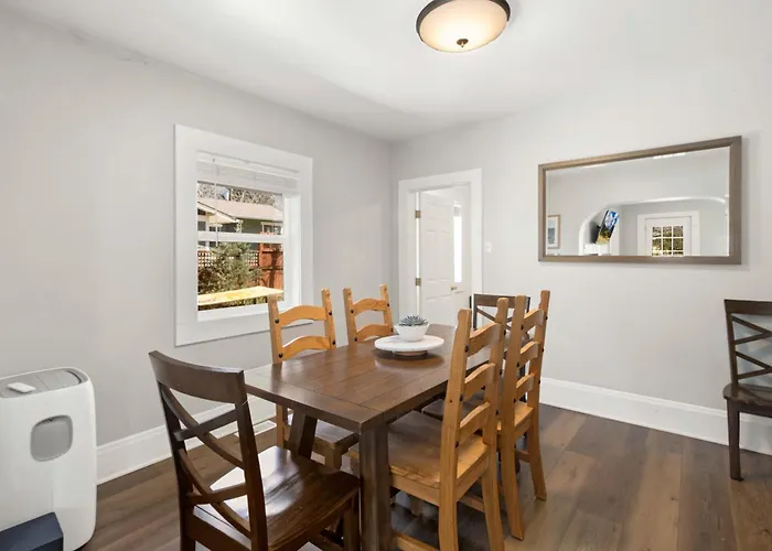 Charming, Historic! Walking Distance To Town!