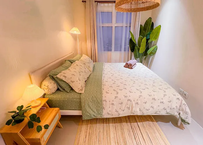 Madison Park Apartments By Host Jess