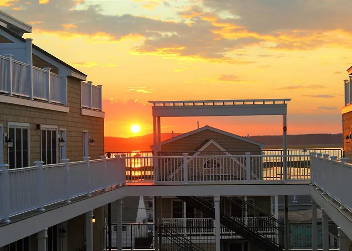 Ashworth Escape Balcony Steps To Beach Ac
