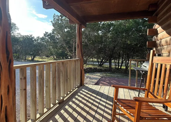 Honeycomb Hideouts Bearly Beehavin Cabin