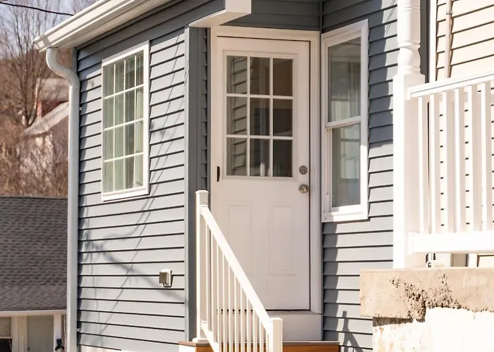 Fabulous 3Bdrm Home With Parking