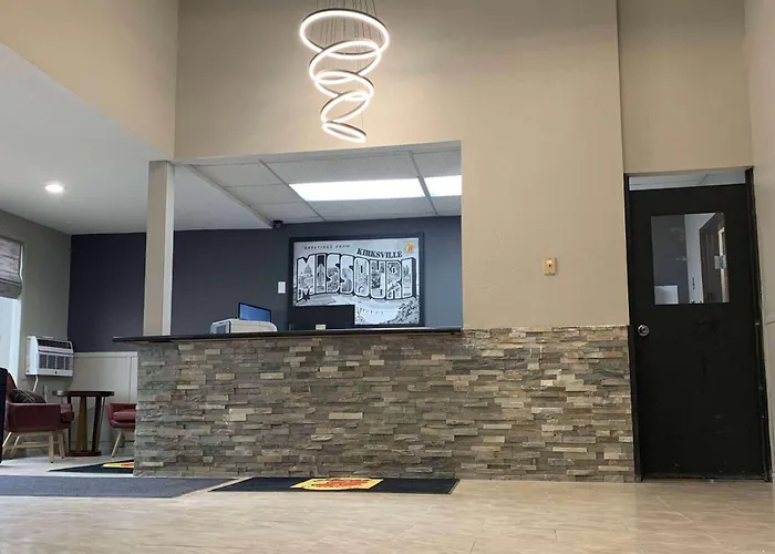 Super 8 By Wyndham Kirksville-University Area