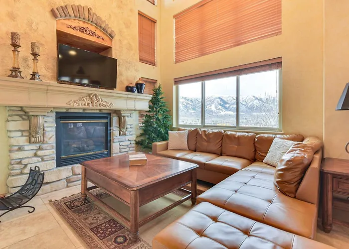 Eden Townhome W/ Mtn View + Shuttle To Powder Mtn!