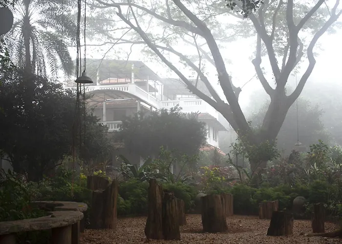 Gaia'S Garden Guest House