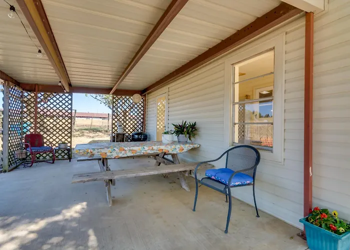Charming Subiaco Getaway Near Arkansas River!