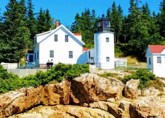 Acadia Luxury Penthouse Suite