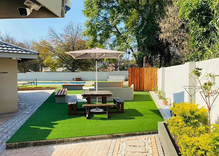 Mogoma Guesthouse