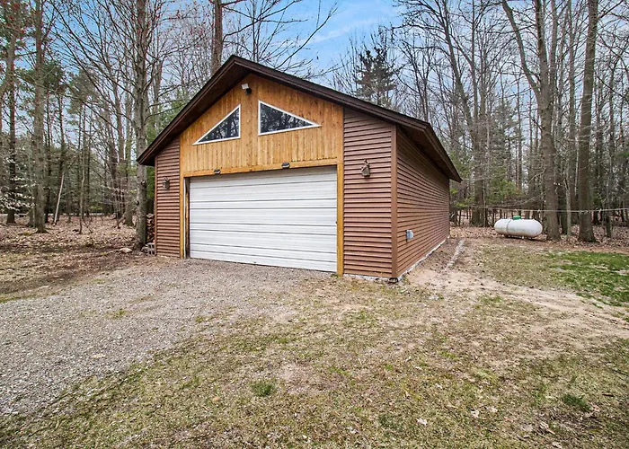 Pinecrest Cabin