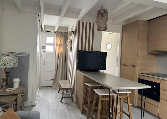 Maison Cosy, Wifi Terrasse, Proche Plage, Gare, Centre