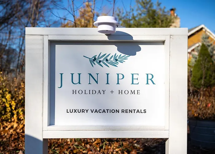 The Fourth Oak By Juniper Holiday + Home
