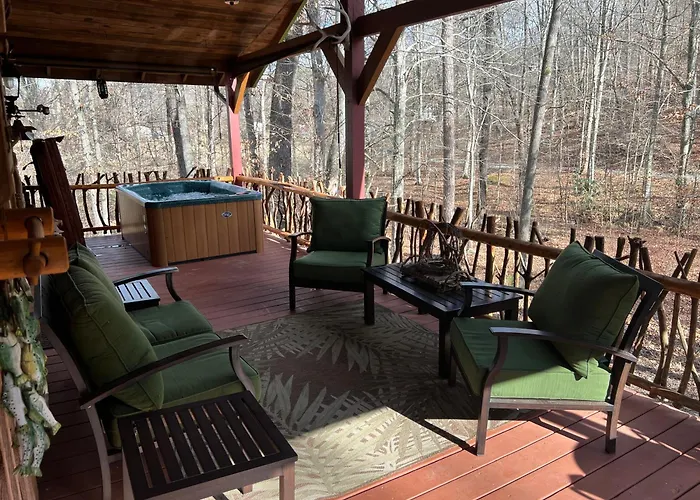 Enchanted Cottage With Hot Tub