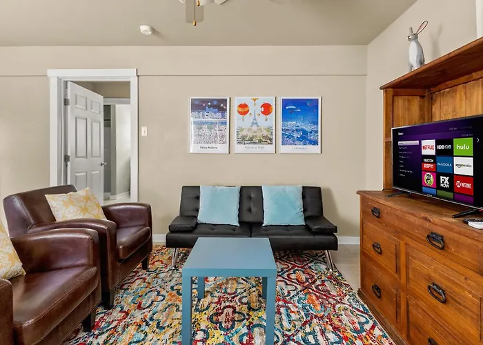 Elm Street Bungalow