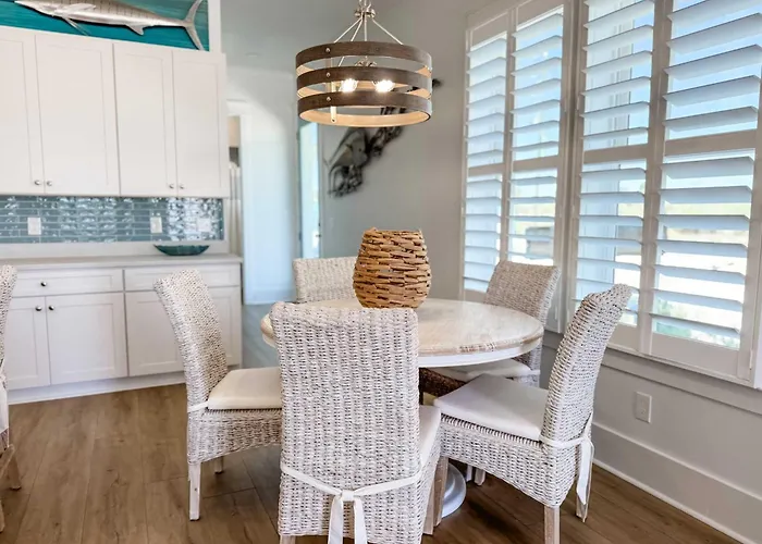 Serenity By The Sea St George Island Pool Home