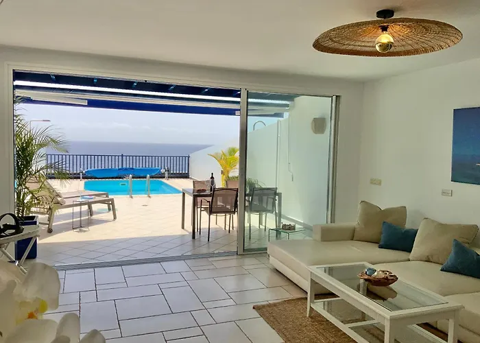 Frontline Villa 26, Modern Coastal Design With Amazing Views