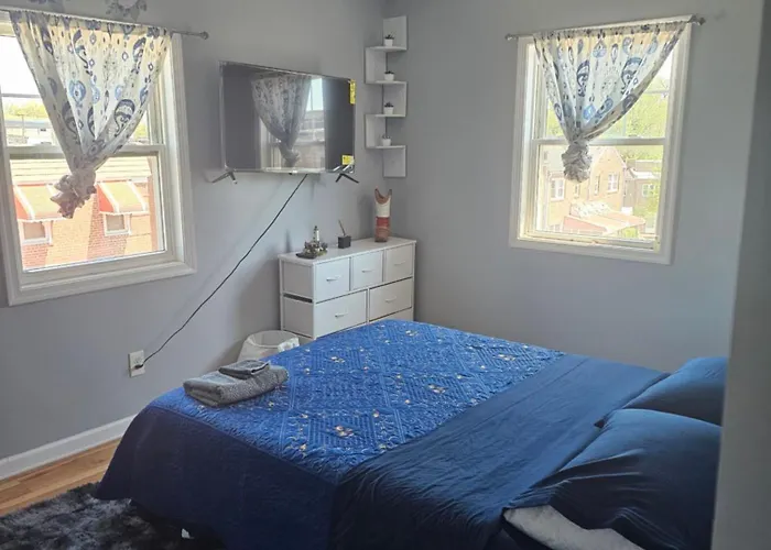 Cozy Room In Baltimore City