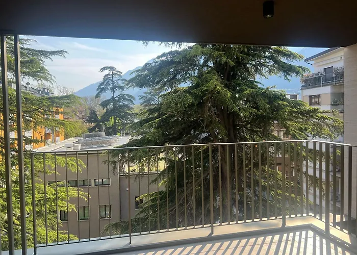 Yugogo Petrarca 1 - Trilocale Con Balcone