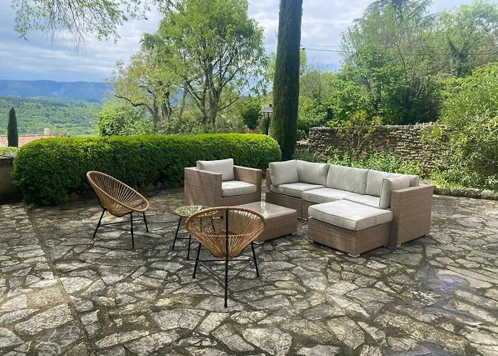 Bastide Entierement Renovee Au Coeur De Goult