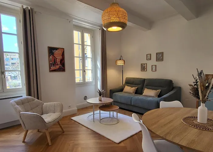 Au Coeur De Vence