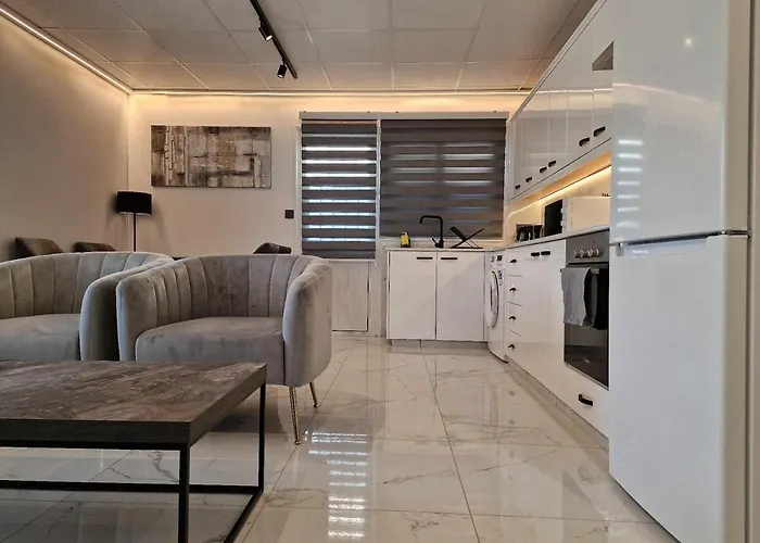 Modern House In Touristic Pyla - Oroklini!