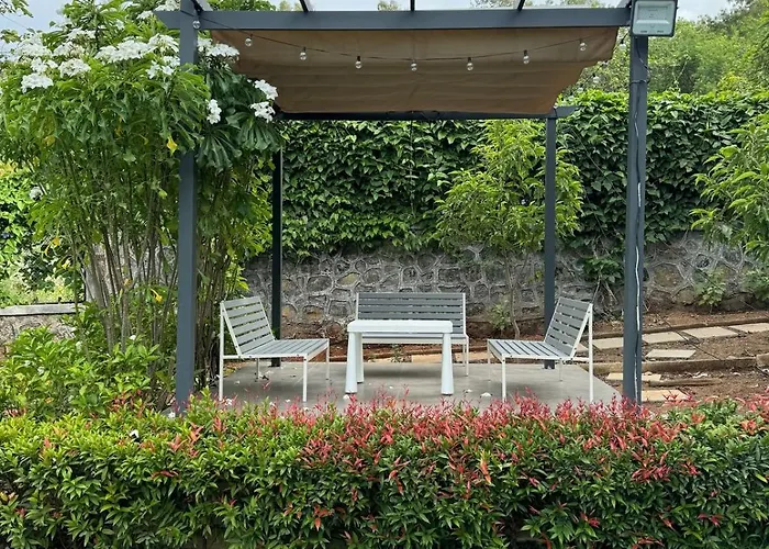 Villetta, Cozy And Uber Modern Cottage.