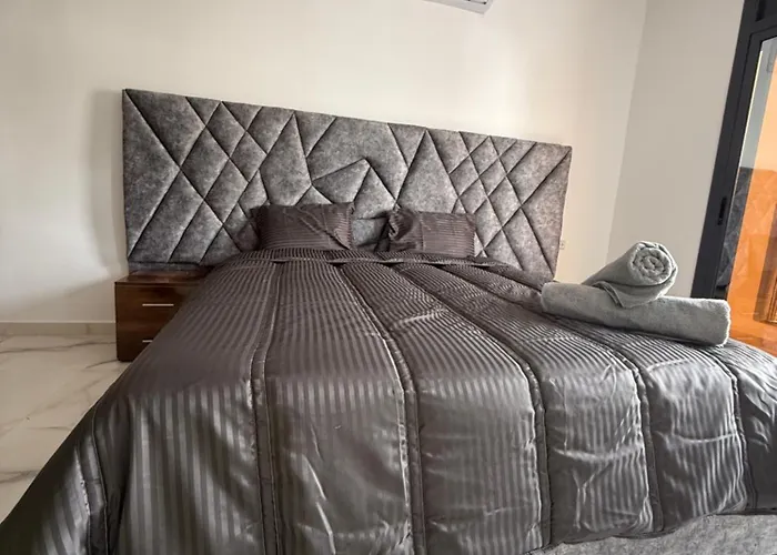 Villa Piscine Jacuzzi Saidia 3 Chambres